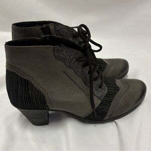 Remonte D8789-40 Cheyenne 89 Leather Heeled Ankle Booties Side Zip Lace Up Grey